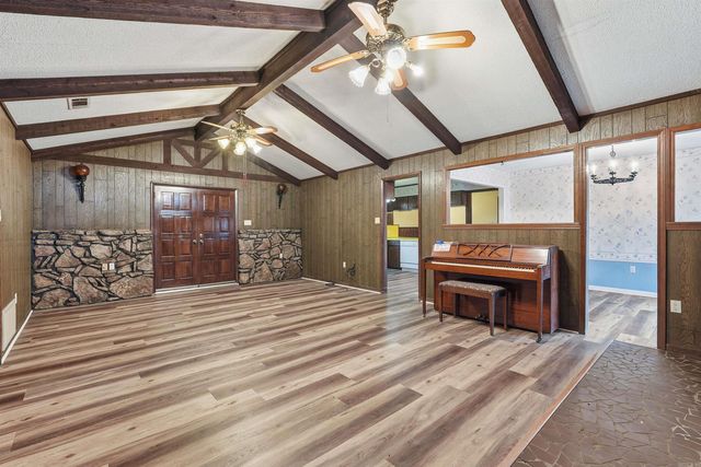 10 Starr Ln, Conway, AR 72032