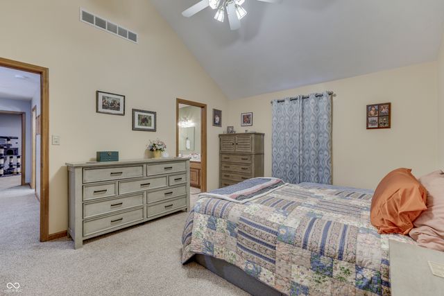 7401 Bunker Hill Crest, Indianapolis, IN 46259