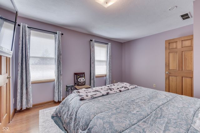 7401 Bunker Hill Crest, Indianapolis, IN 46259