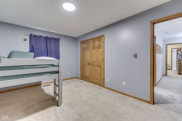 7401 Bunker Hill Crest, Indianapolis, IN 46259