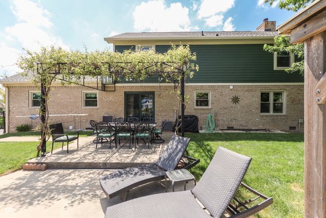 7401 Bunker Hill Crest, Indianapolis, IN 46259