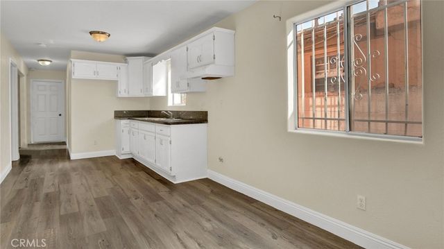 9650 S Western, Los Angeles, CA 90047