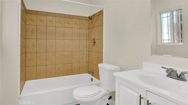 9650 S Western, Los Angeles, CA 90047