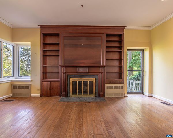 10070 BARNETTS FORD RD, Orange, VA 22960