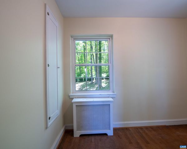 10070 BARNETTS FORD RD, Orange, VA 22960