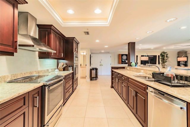 36750 US HIGHWAY 19 N 8-2011, Palm Harbor, FL 34683