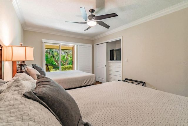 36750 US HIGHWAY 19 N 8-2011, Palm Harbor, FL 34683