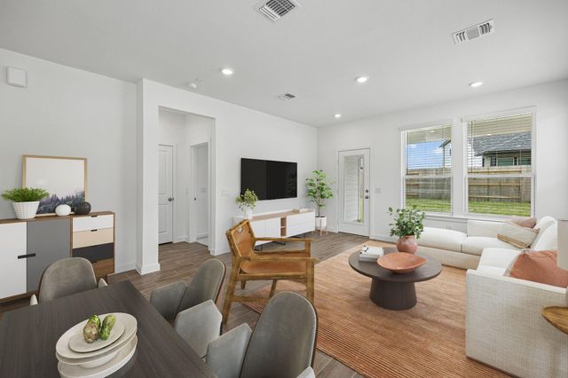 318 Ruby Ford Drive, Cove, TX 77523