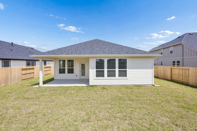 318 Ruby Ford Drive, Cove, TX 77523