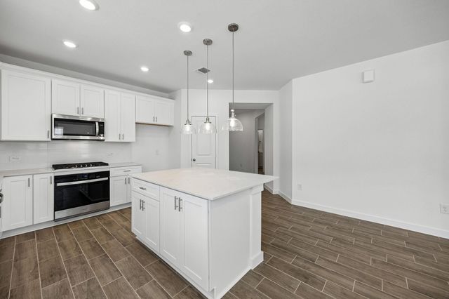 318 Ruby Ford Drive, Cove, TX 77523