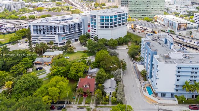 1246 NW 9th Avenue, Miami, FL 33136