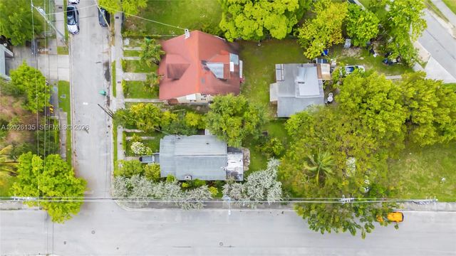 1246 NW 9th Avenue, Miami, FL 33136