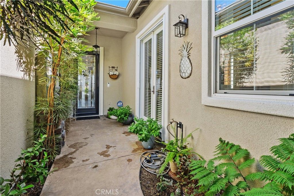 9104 Larkspur, Corona, CA 92883 — photo 3