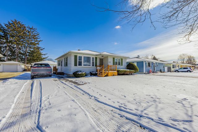 1208 WAVERLY Place, Joliet, IL 60435