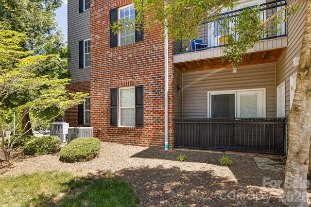 111 Appeldoorn Circle, Asheville, NC 28803