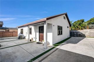 696 E 9th C, Upland, CA 91786
