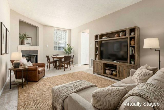 1129 Green Knoll Drive, Westerville, OH 43081
