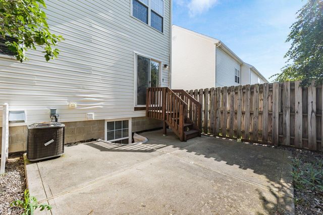 1129 Green Knoll Drive, Westerville, OH 43081