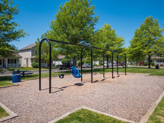 1129 Green Knoll Drive, Westerville, OH 43081