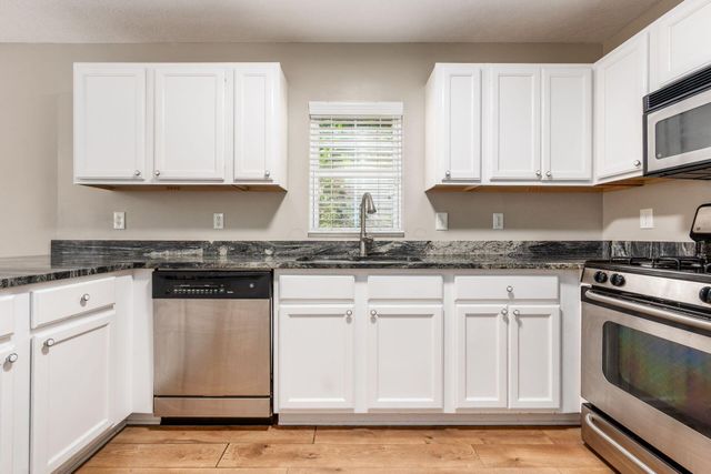 1129 Green Knoll Drive, Westerville, OH 43081