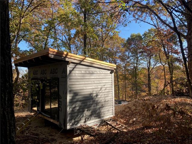 21571 Sibley Road, Sulphur Springs, AR 72768