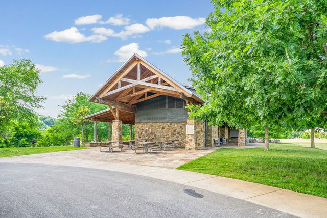 1004 Orchard Hills Dr, Clarksville, TN 37040