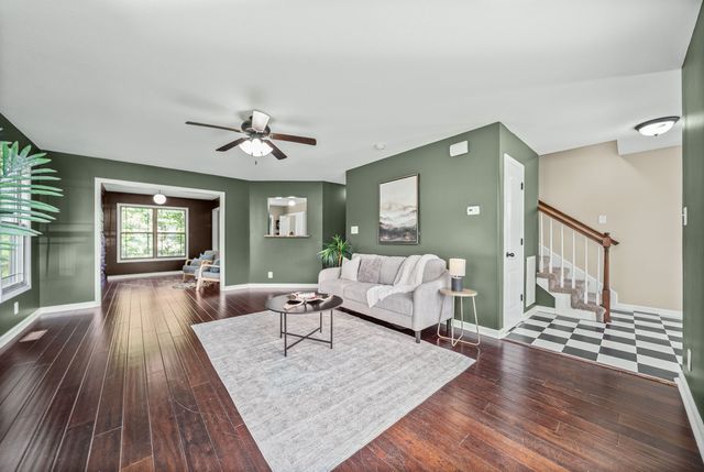 1004 Orchard Hills Dr, Clarksville, TN 37040