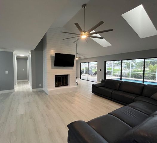 2328 SE 27th Street, Cape Coral, FL 33904