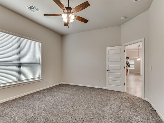 2904 Summit Hollow Circle, Norman, OK 73071