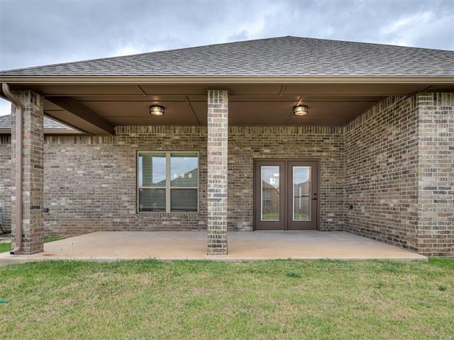 2904 Summit Hollow Circle, Norman, OK 73071