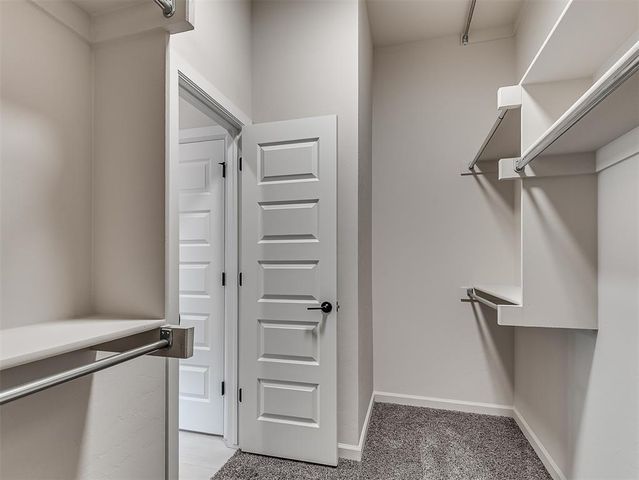 2904 Summit Hollow Circle, Norman, OK 73071