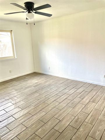 13143 Abalone Way, Houston, TX 77044