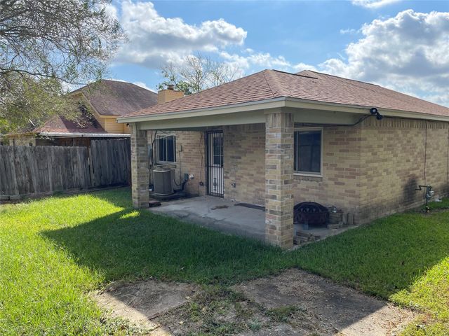 13143 Abalone Way, Houston, TX 77044