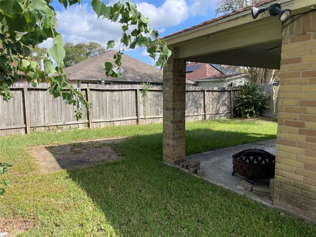 13143 Abalone Way, Houston, TX 77044