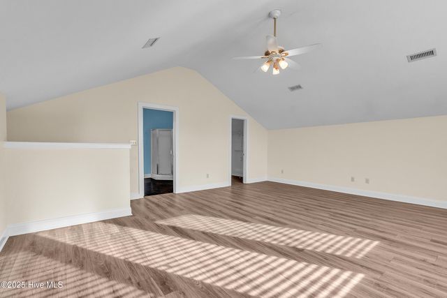 213 Mansfield Parkway, Morehead City, NC 28557