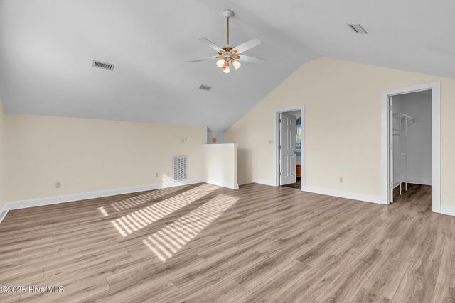 213 Mansfield Parkway, Morehead City, NC 28557