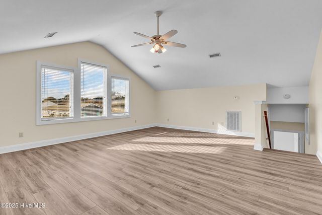 213 Mansfield Parkway, Morehead City, NC 28557