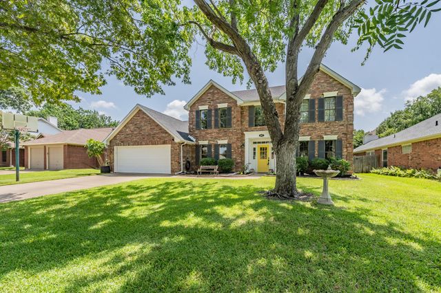 4153 Mapleridge Drive, Grapevine, TX 76051