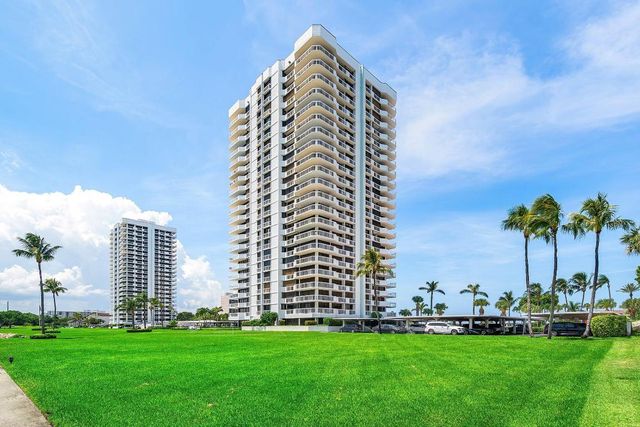 115 Lakeshore Drive 648, North Palm Beach, FL 33408