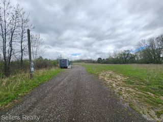 3199 S Elms Road, Swartz Creek, MI 48473