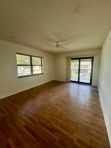 171 DEER CREEK Boulevard 705, Deerfield Beach, FL 33442