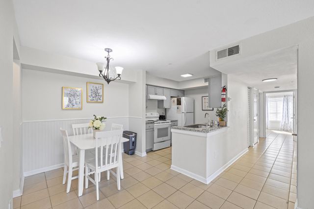 4090 Dancing Cloud Court UNIT 258, Destin, FL 32541