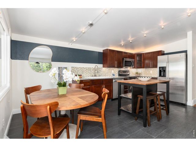 1060 Lee Hill Dr, Boulder, CO 80302