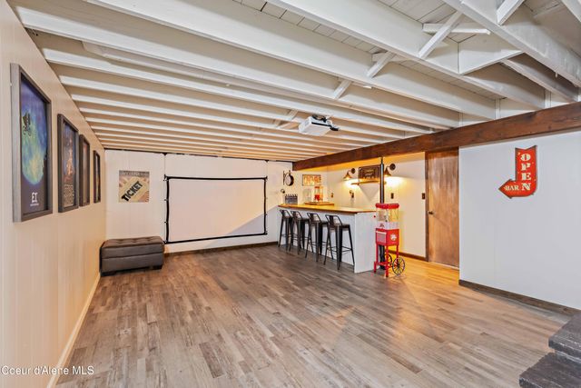 305 S 1st ST, Pinehurst, ID 83850