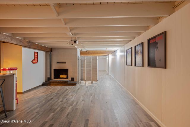 305 S 1st ST, Pinehurst, ID 83850