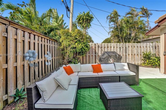 2620 NE 19th St, Pompano Beach, FL 33062