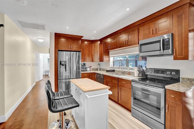 2620 NE 19th St, Pompano Beach, FL 33062