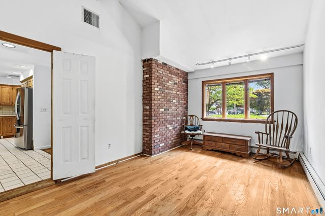 30 Creeping Hemlock Drive, Norwalk, CT 06851