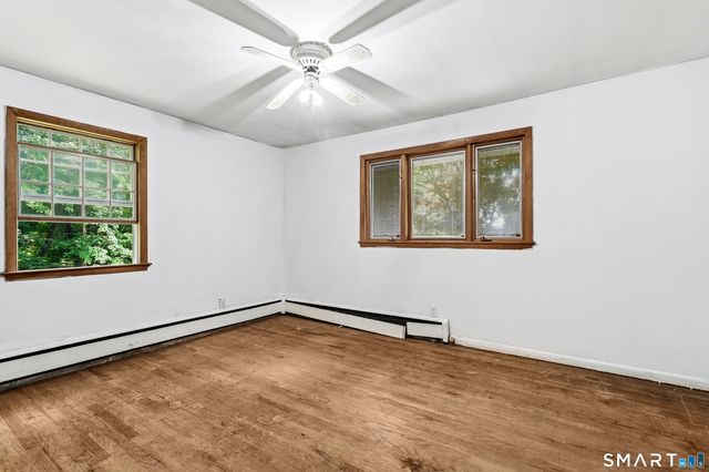 30 Creeping Hemlock Drive, Norwalk, CT 06851
