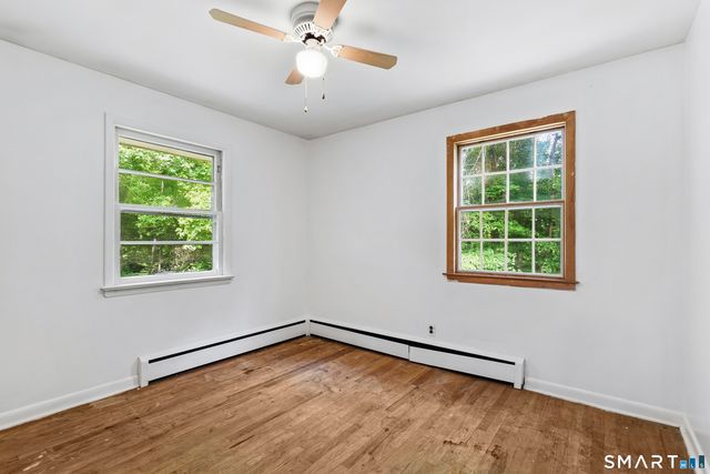 30 Creeping Hemlock Drive, Norwalk, CT 06851